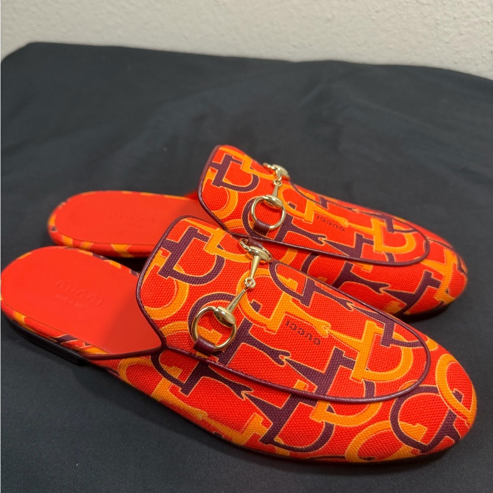 Gucci Horsebit Canvas Loafers Flat - Picture 4 of 8